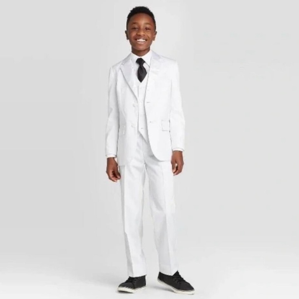Oxford New York Boys White Tuxedo Suit Black Jacket NWT SIZE 18